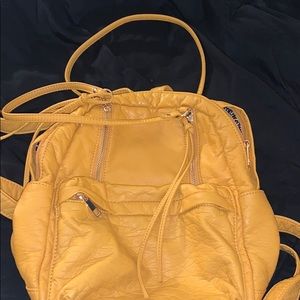 Mustard yellow bag!!